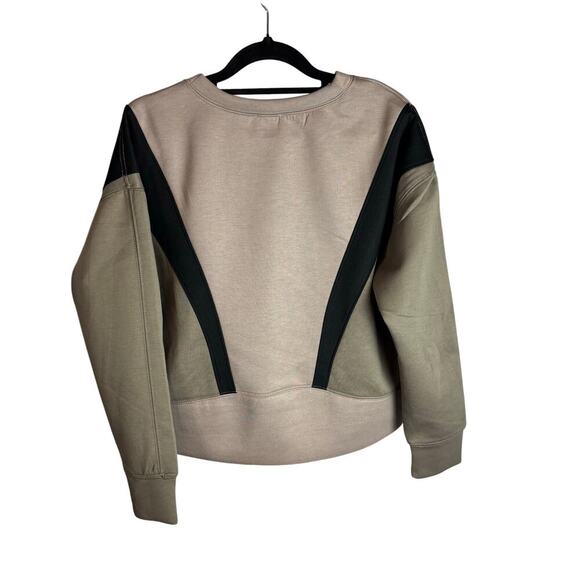 NWT Industry Republic Clothing sweatshirt women’s size Sm - oversized - Picture 2 of 3